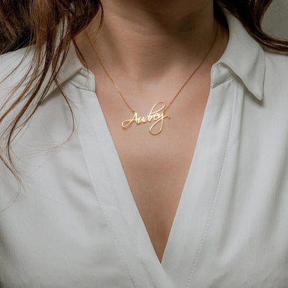 Personalized Curlicue Name Necklace